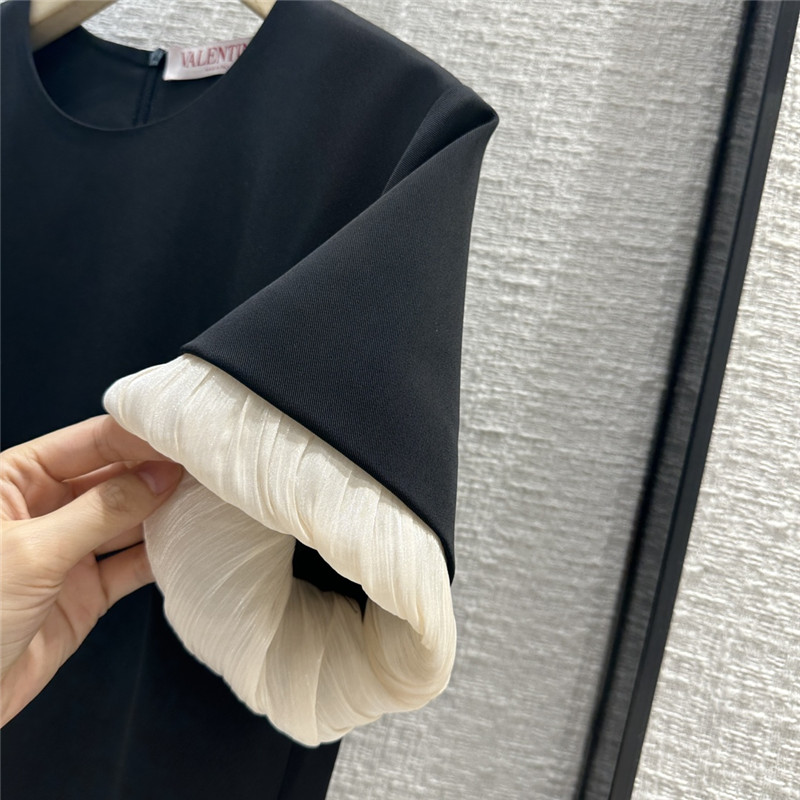 Va1e*ntin0 short sleeve dress replica designer clothes
