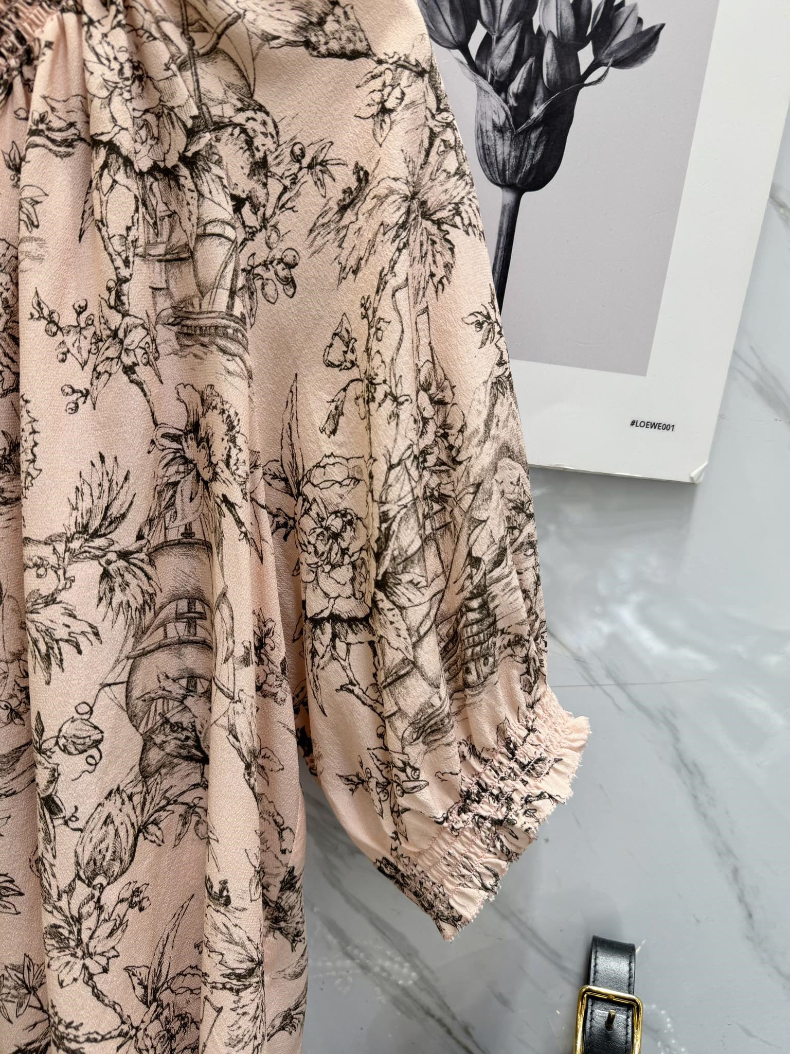 D10r elastic neck silk top replica d&g clothing