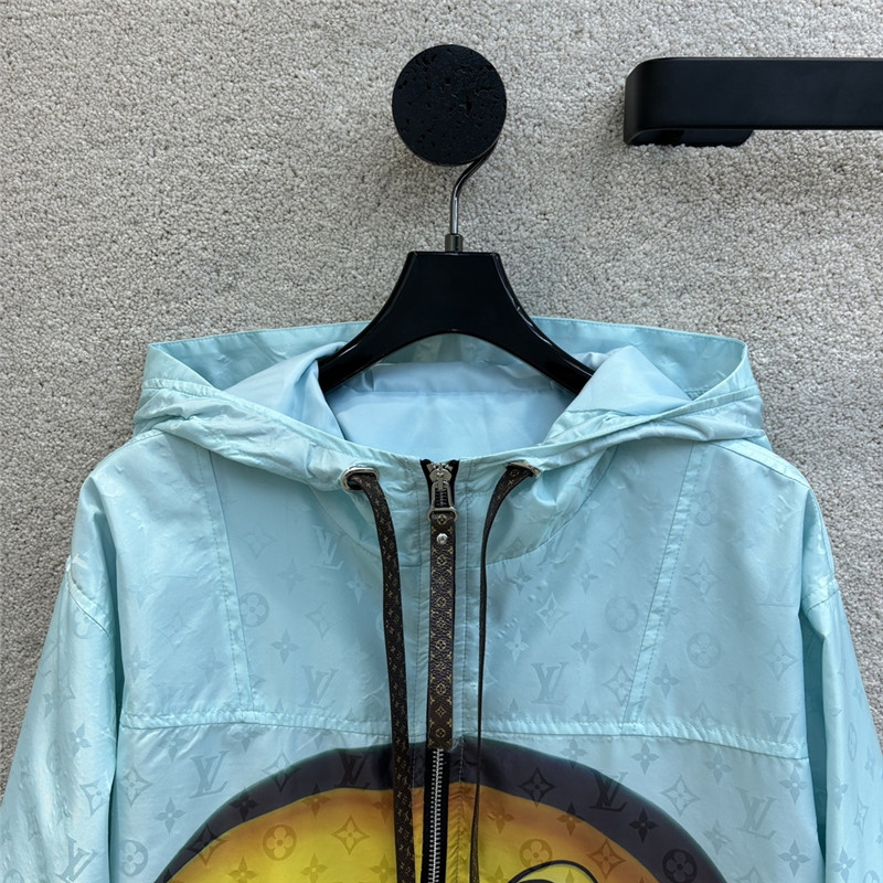 l0vis Vvtt0n lv hooded windbreaker jacket replica clothing