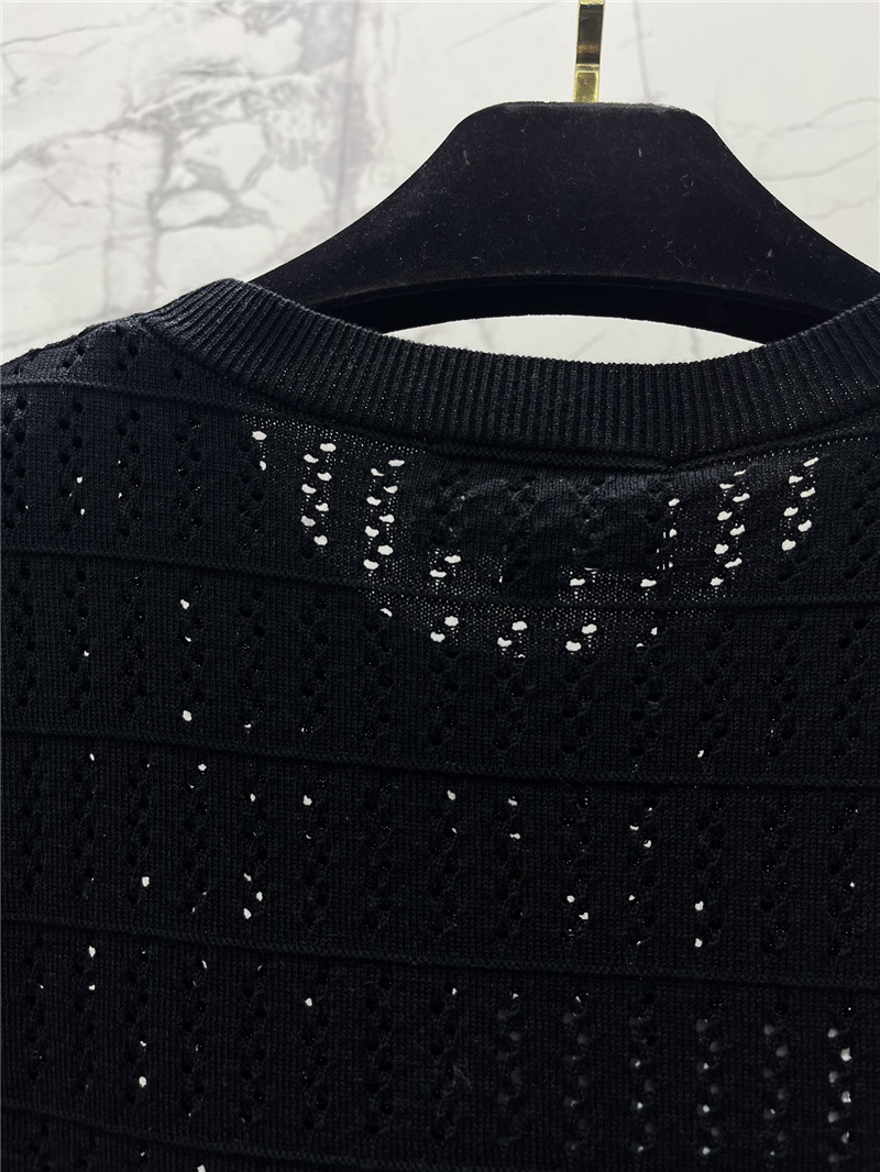 Ch**el logo hollow knitted t-shirt in black