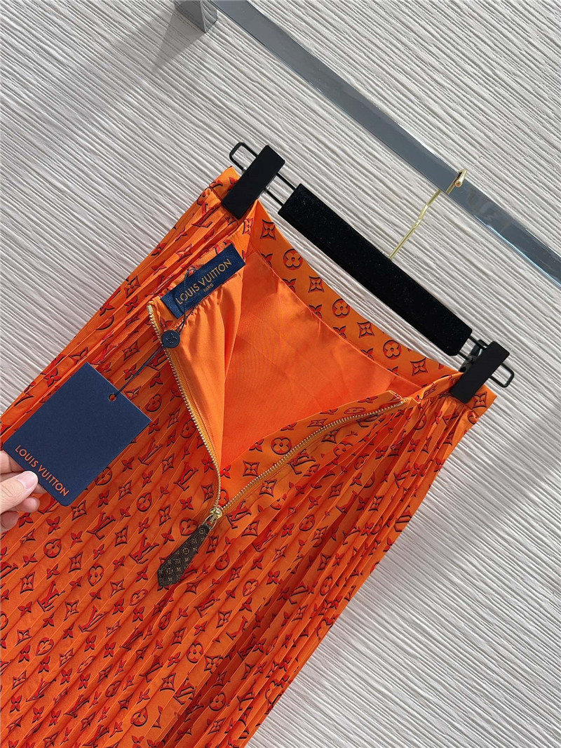 l0vis Vvtt0n lv versatile skirt replica d&g clothing