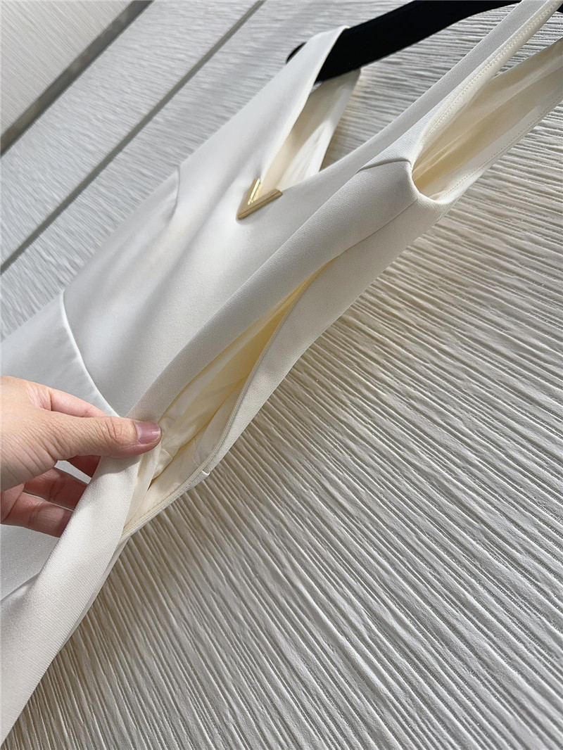 Va1e*ntin0 sundress replica designer clothing websites