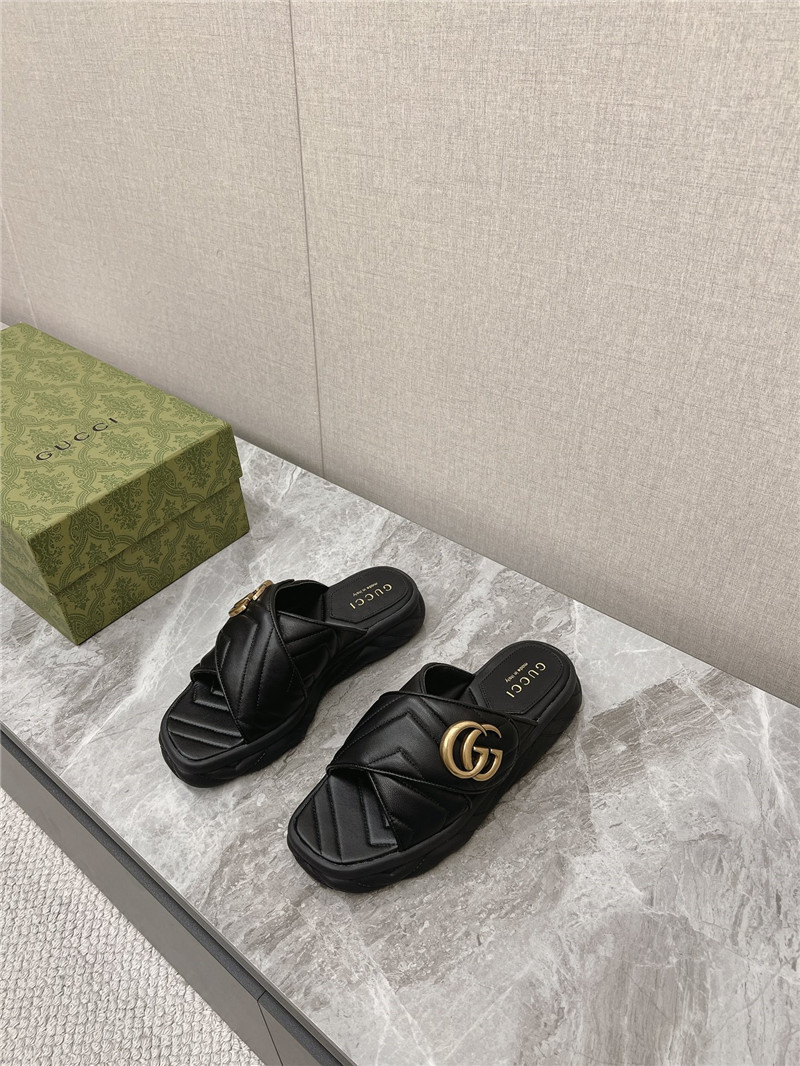 Gvc*1 marmont slide sandals in black
