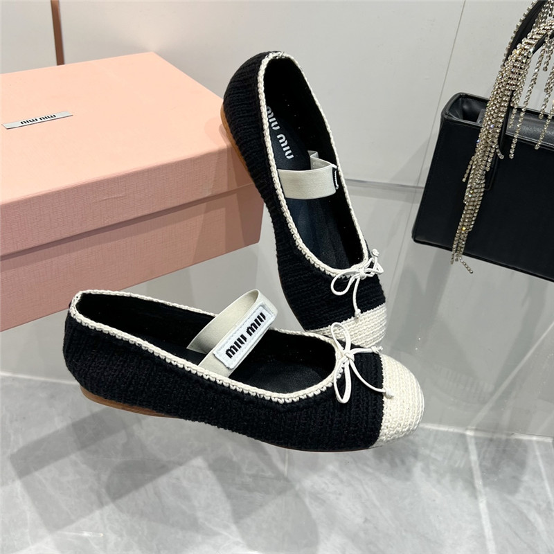 Miu Miu Cotton Crochet Ballet Flats in Black