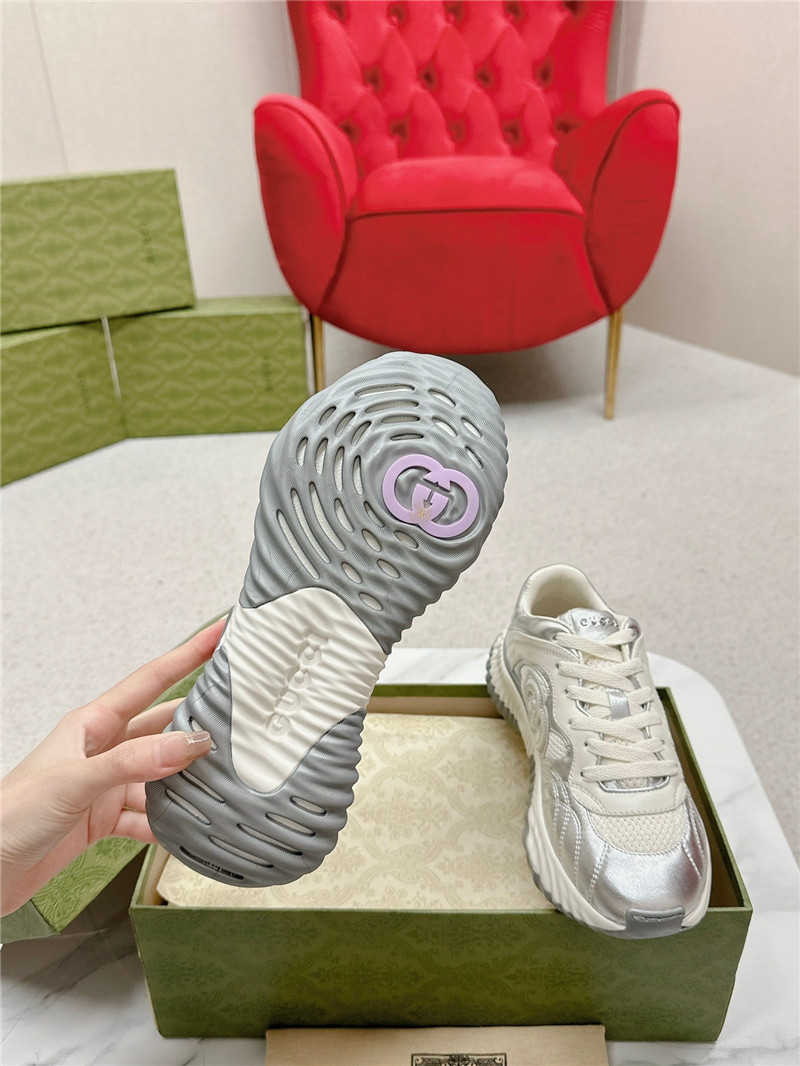 Gvc*1 silver patent leather platform sneakers