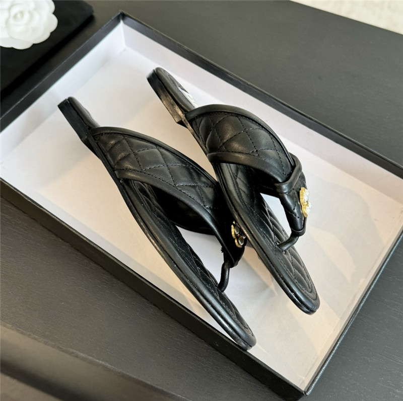 Ch**el tweed black flats flip flop