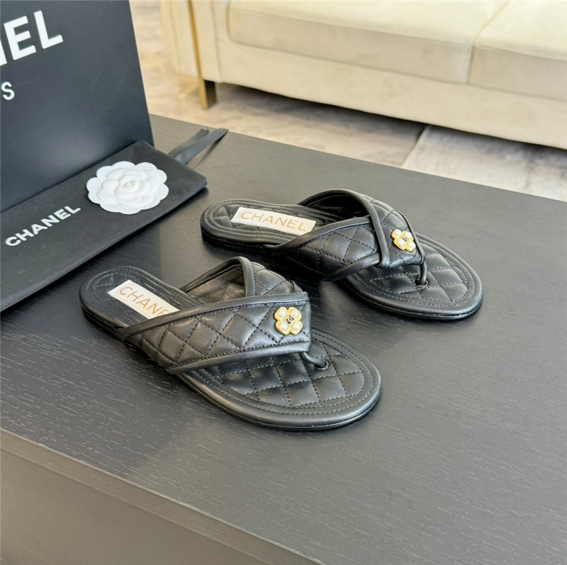 Ch**el tweed black flats flip flop