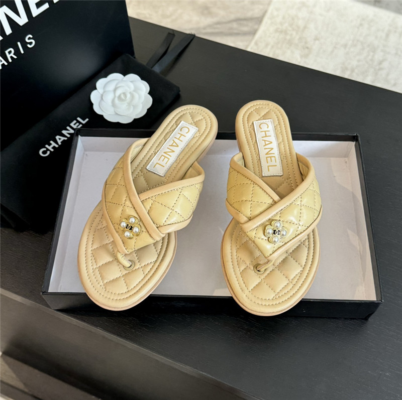 Ch**el tweed beige flats flip flop
