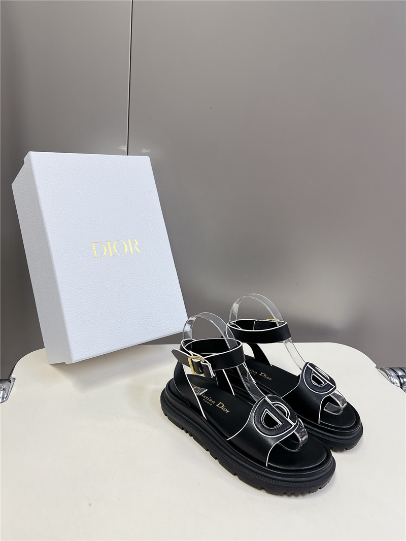 D10r d-club sandal women’s