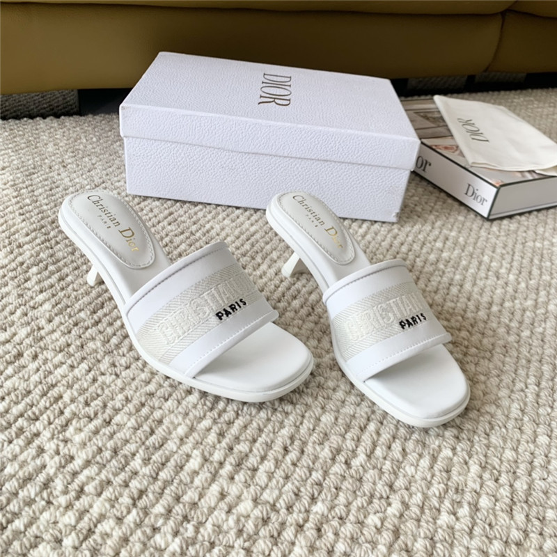 D10r dway heeled slide white