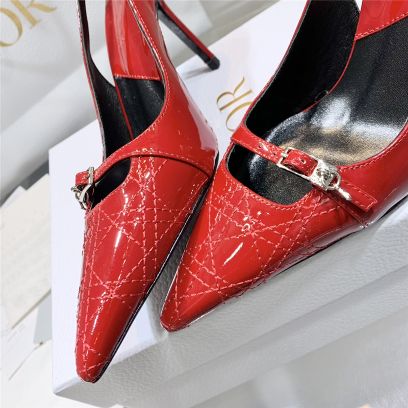 D10r slingback pointed toe pump red