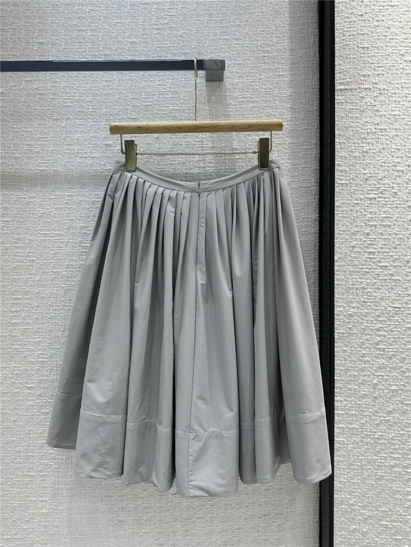 Pra*a low waisted pleated skirt cheap replica designer clothes