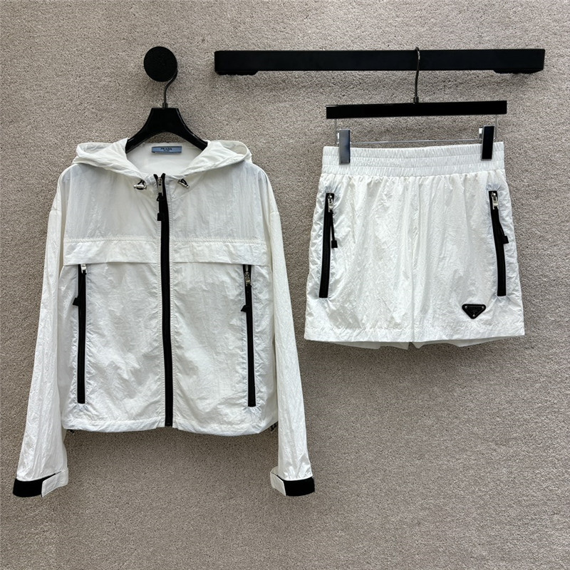Pra*a contrast color sun protection casual suit replica clothing
