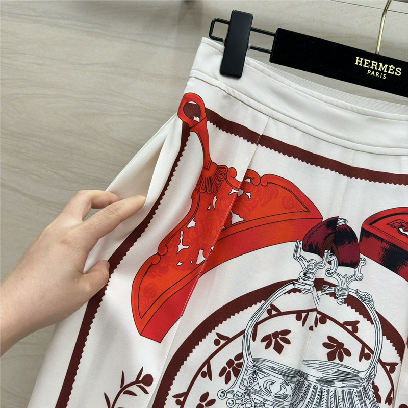 H**me5 chain saddle print silk trousers replica clothes