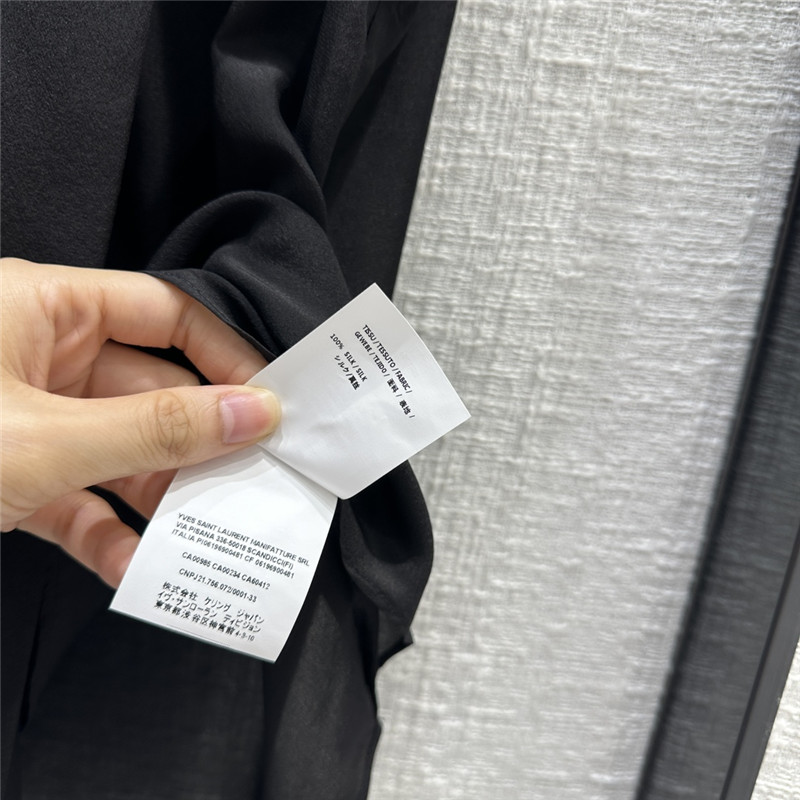 BC silk sleeveless shirt replica clothes