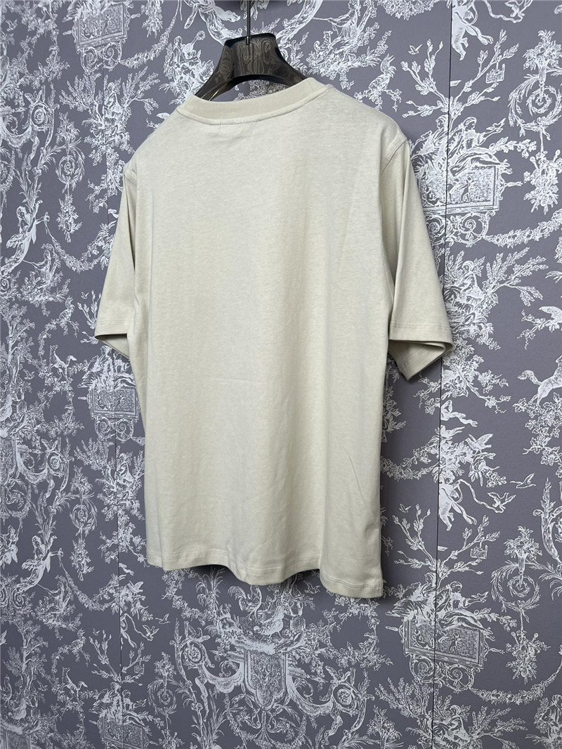 Bv*b*rry new t-shirt replica clothing sites
