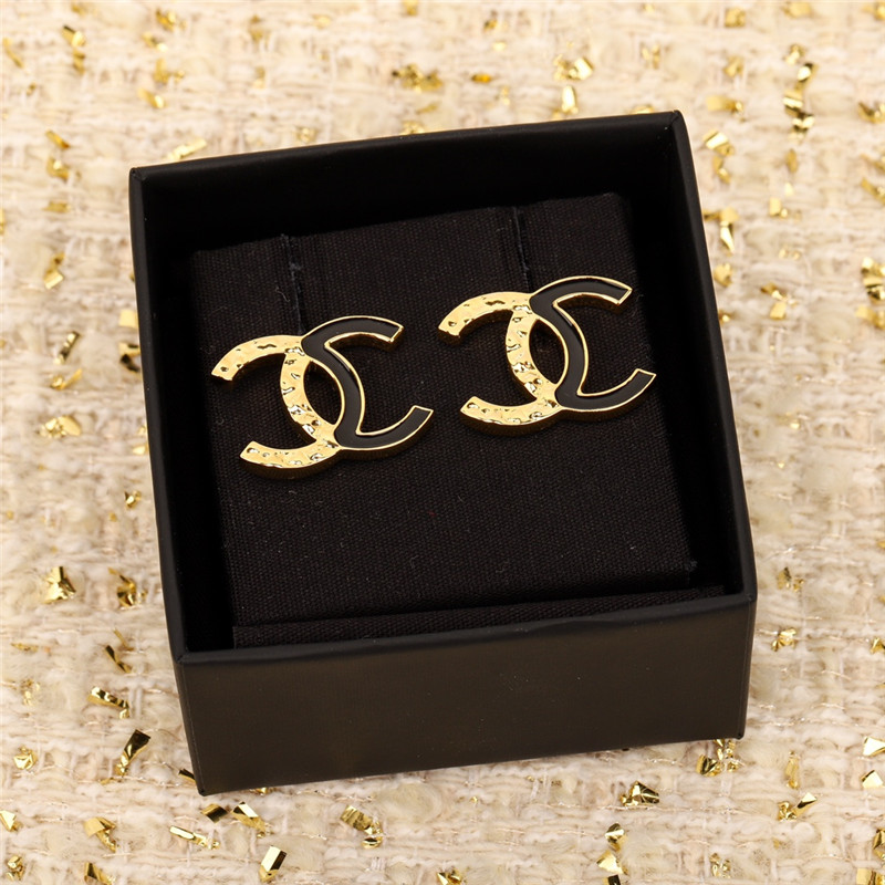 Ch**el double c earrings