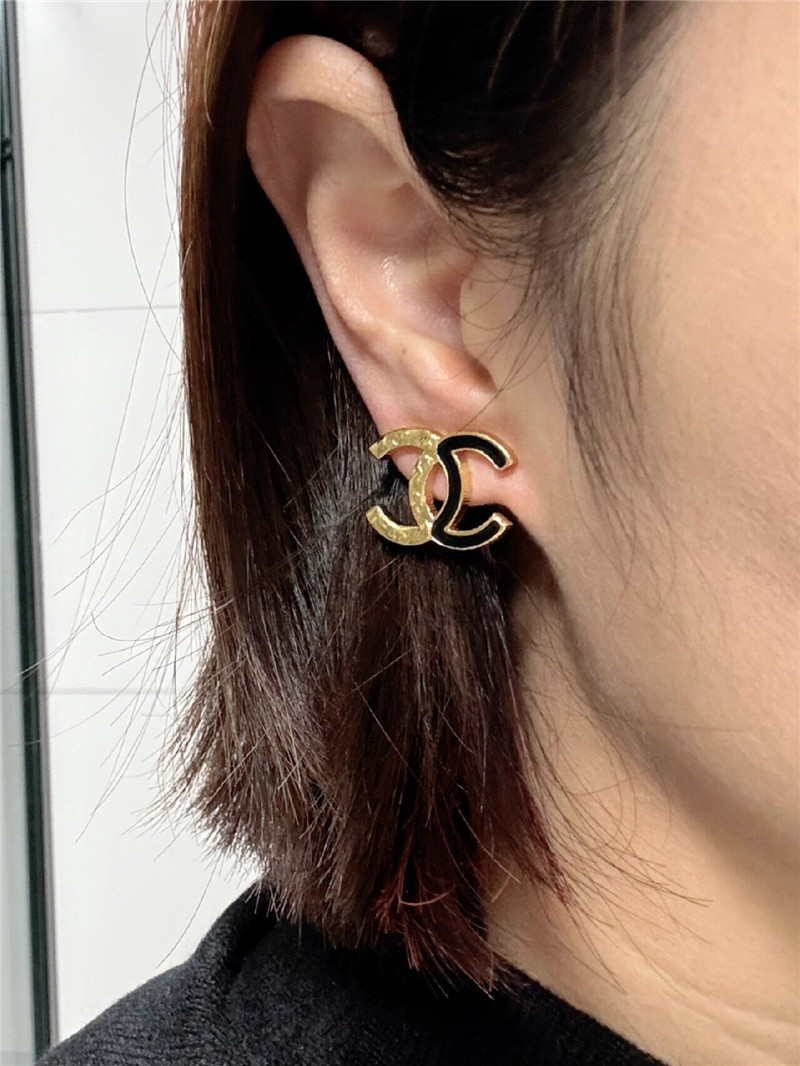 Ch**el double c earrings