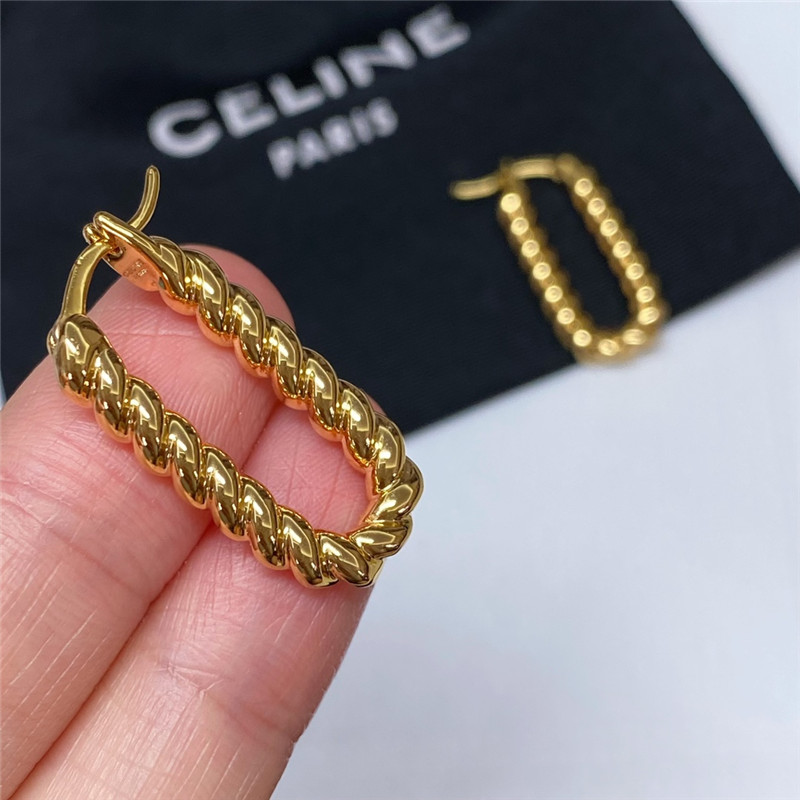 Ce1i*e twist earrings