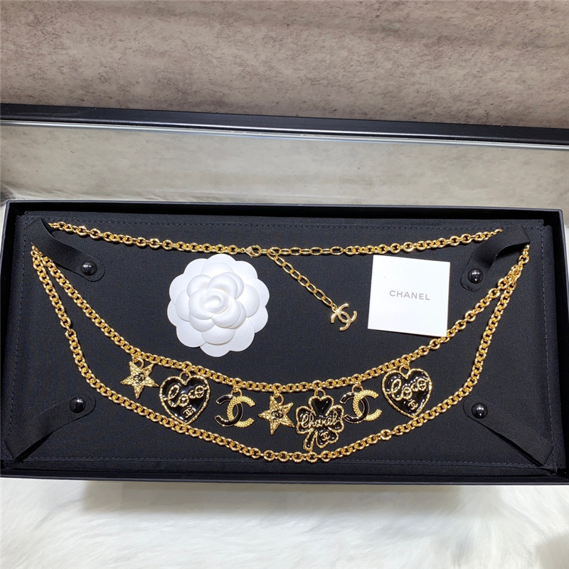 Ch**el multi-element waist chain