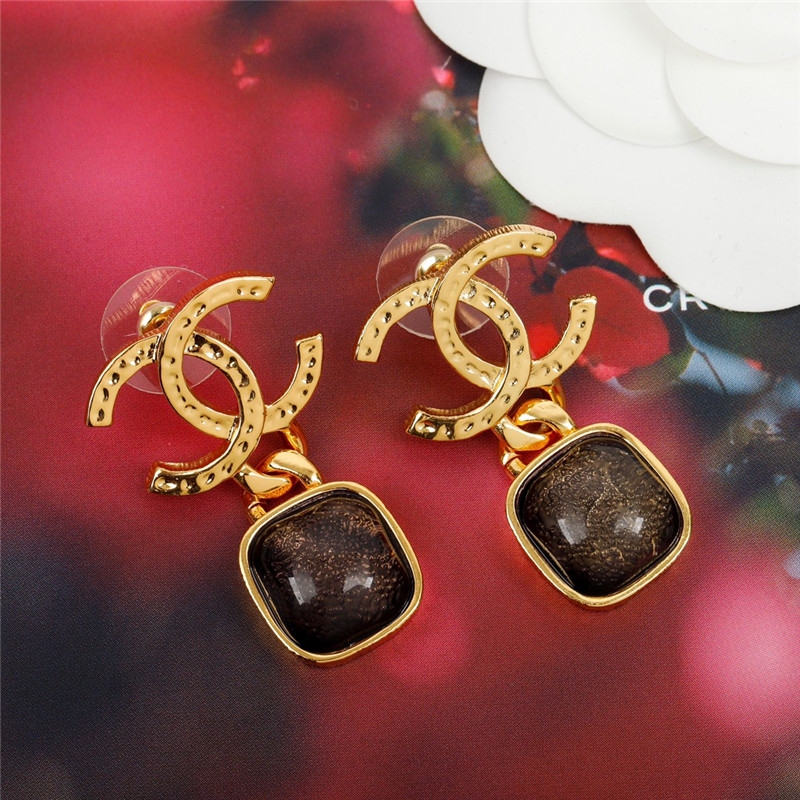 Ch**el letter vintage tag earrings