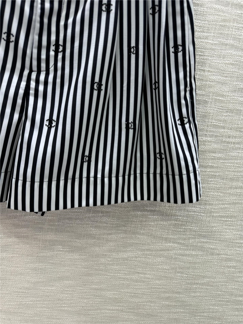 ce1i*e hot D1am0nd double c striped shorts replica clothing