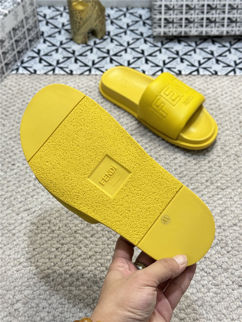 F**di roma slides yellow
