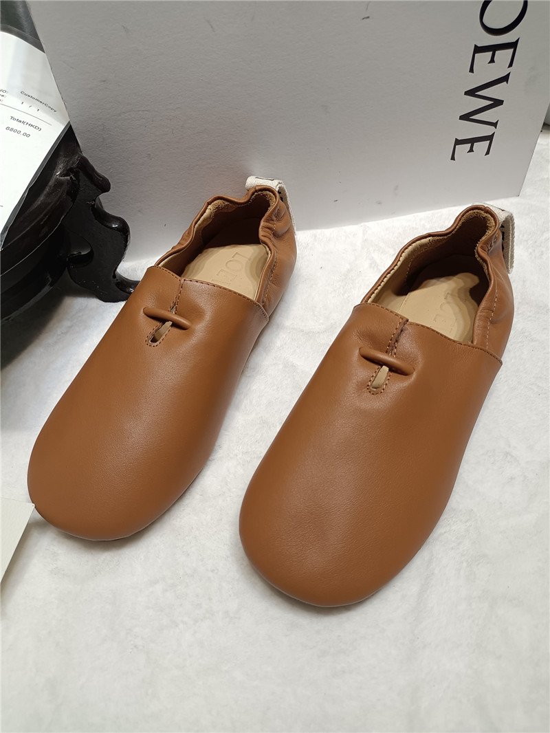 L0ew* brown leather ballet flats