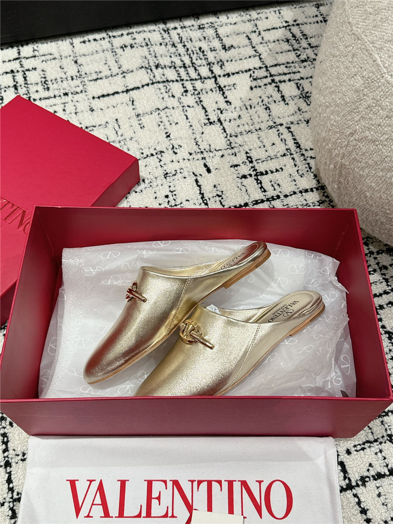 Va1e*ntin0 garavani vlogo signature leather mules gold