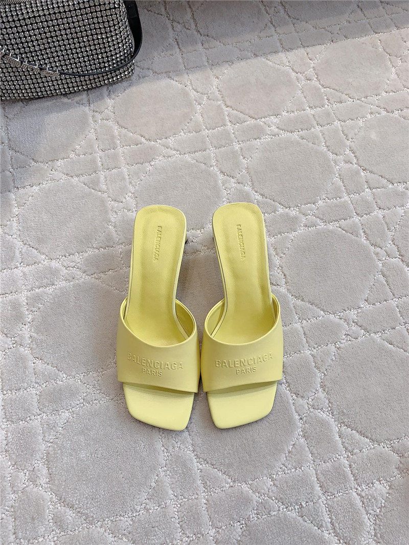 Ba1en*iaga duty free yellow women’s sandals