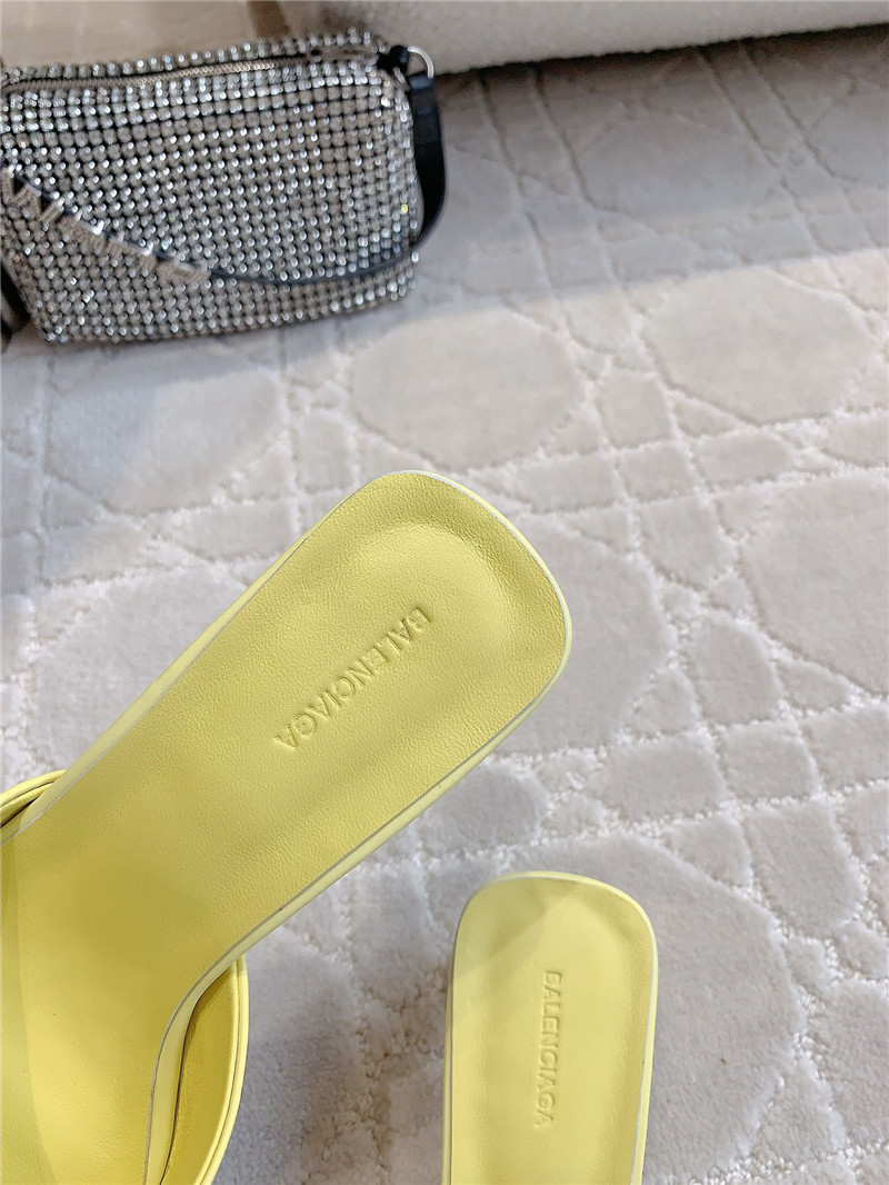 Ba1en*iaga duty free yellow women’s sandals