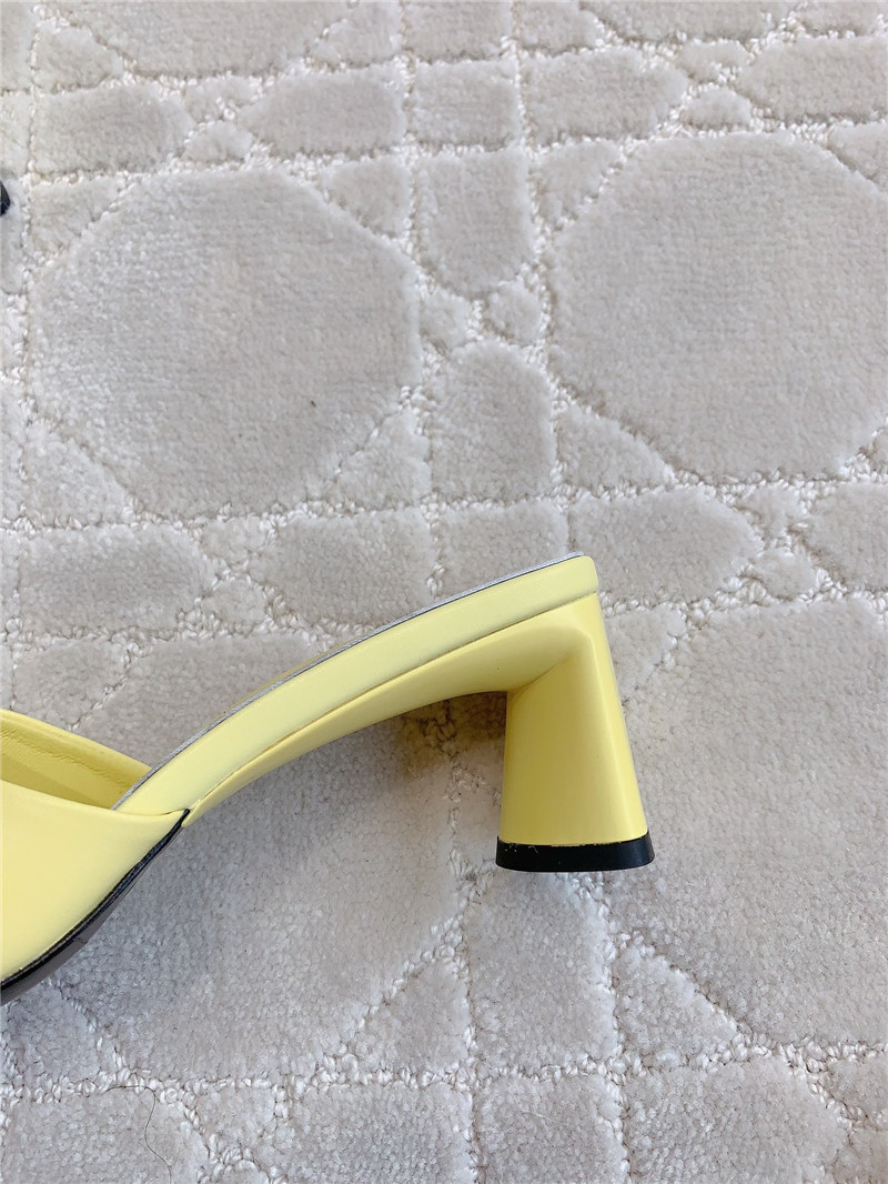 Ba1en*iaga duty free yellow women’s sandals
