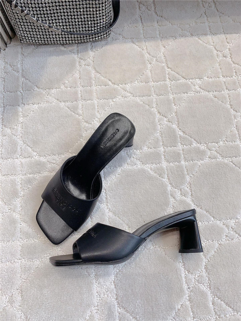 Ba1en*iaga duty free black women’s sandal