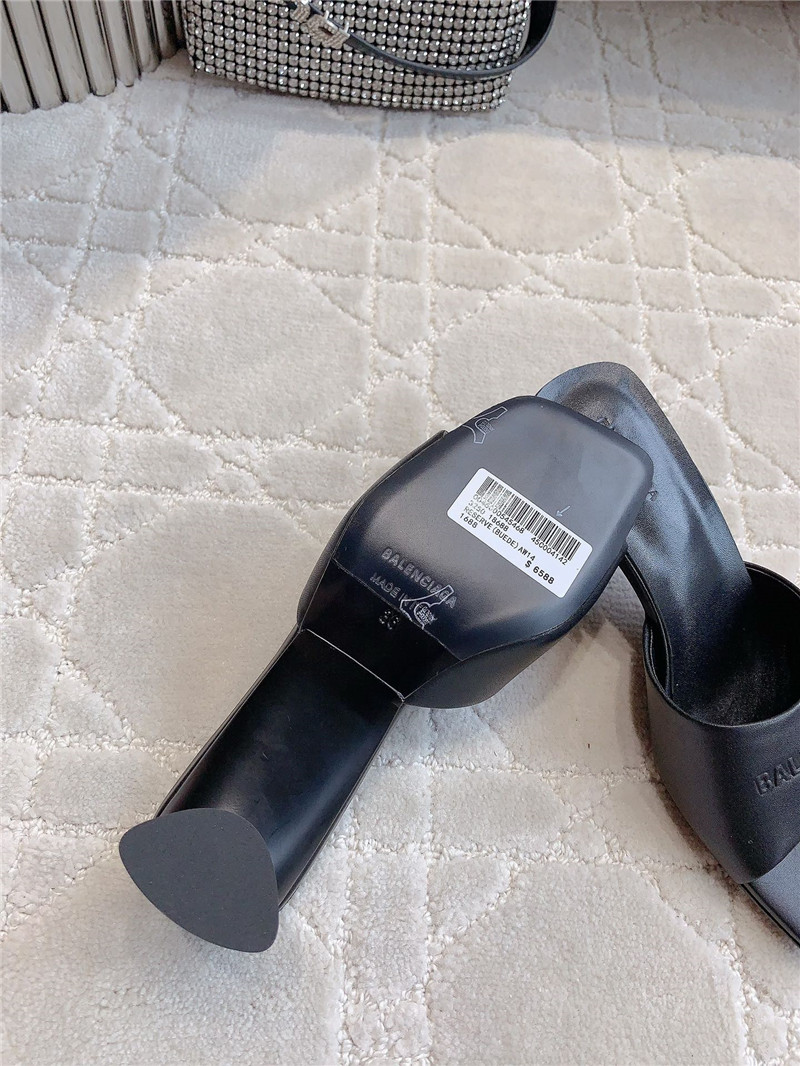 Ba1en*iaga duty free black women’s sandal
