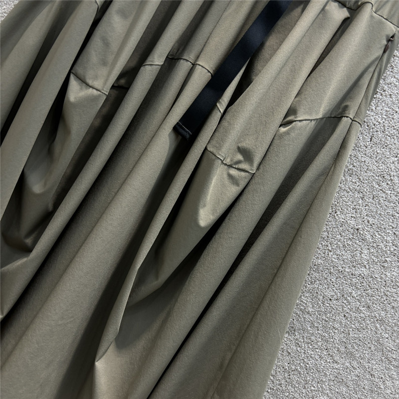 Pra*a silhouette workwear style trousers skirt replica clothing sites