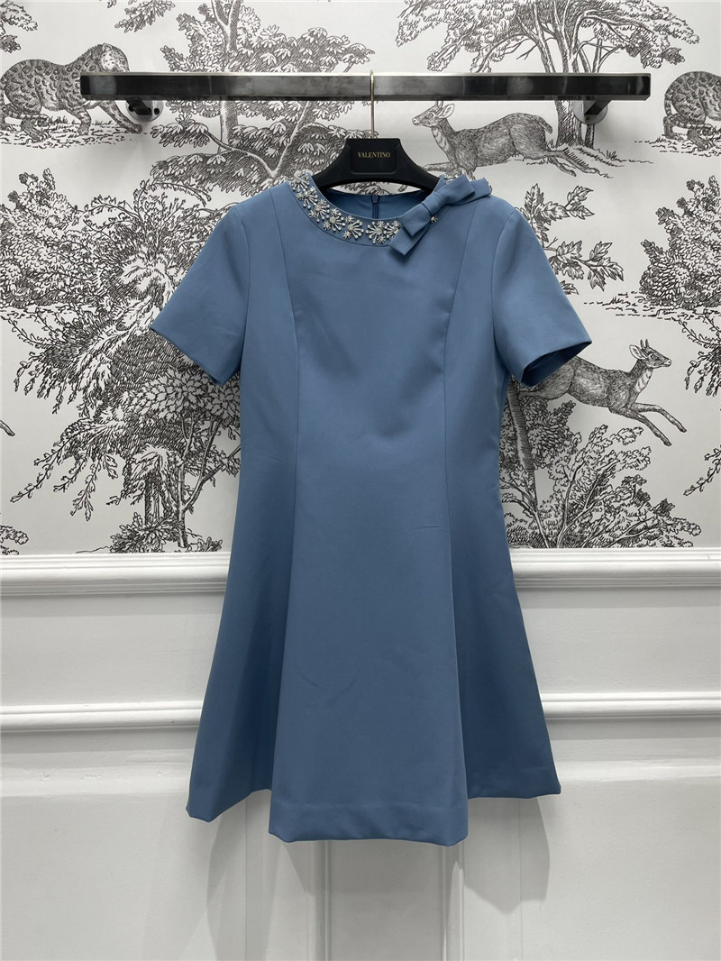 Va1e*ntin0 round neck bow dress replicas clothes
