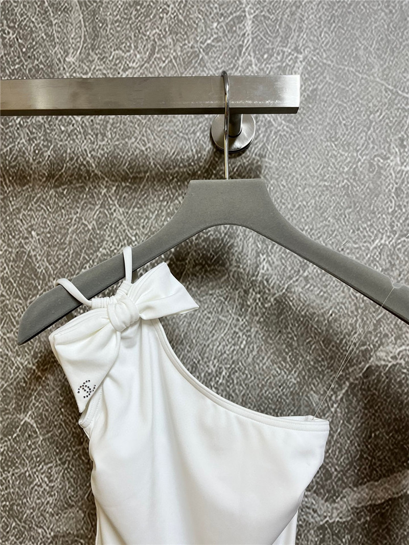 Ch**el one-shoulder swimsuit replica designer clothes