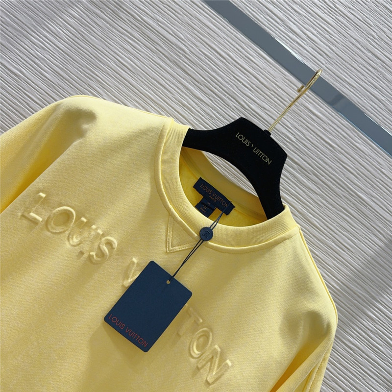 l0vis Vvtt0n lv five-quarter sleeve top + shorts set replica clothes