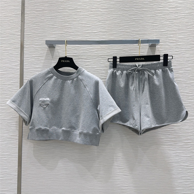 Pra*a lazy sweater set replica designer clothing websites