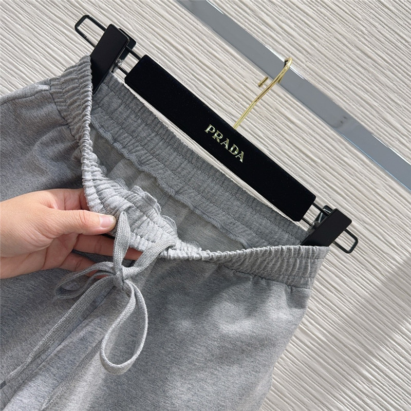 Pra*a lazy sweater set replica designer clothing websites