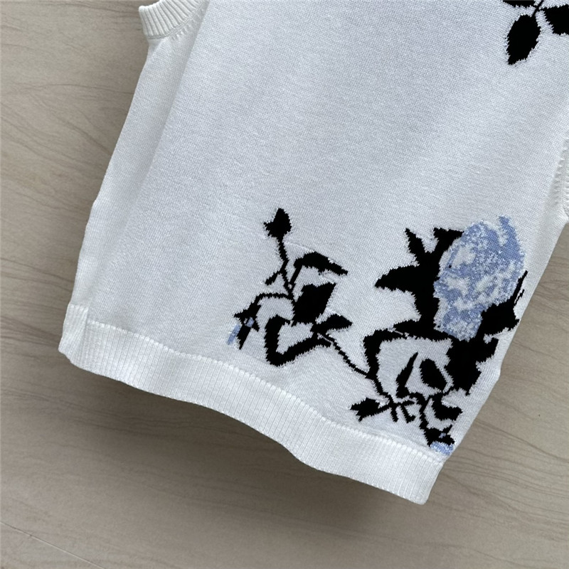 THOM BROWNe floral intarsia knitted vest replica clothing