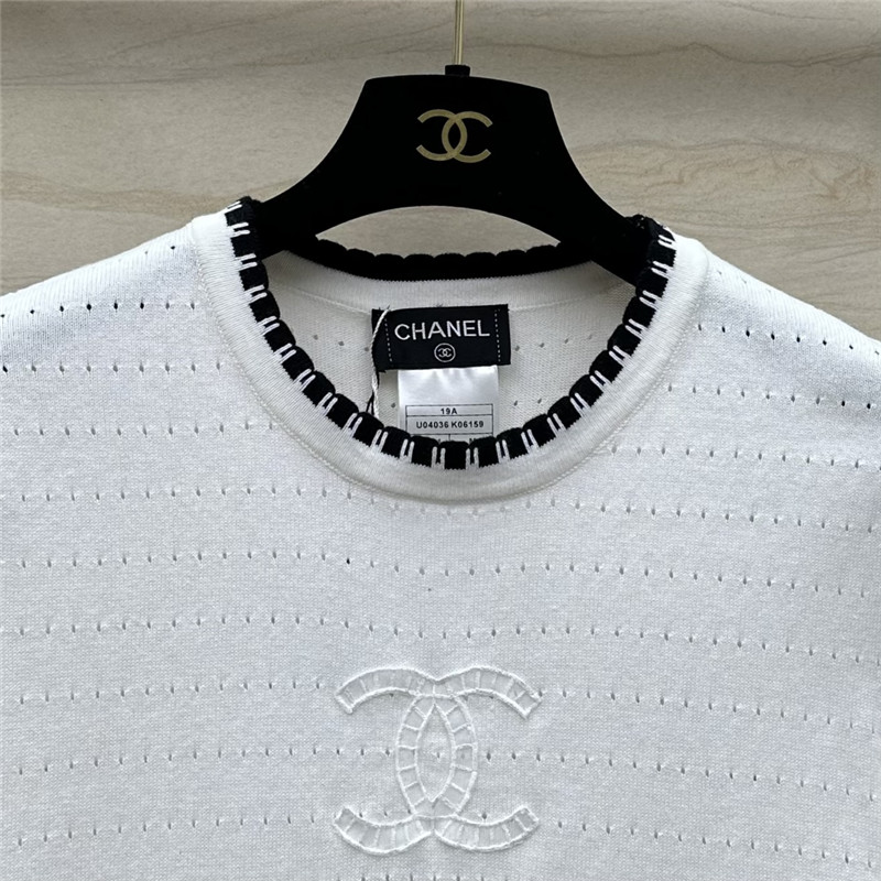 Ch**el contrast trim knit short-sleeved top replica clothing