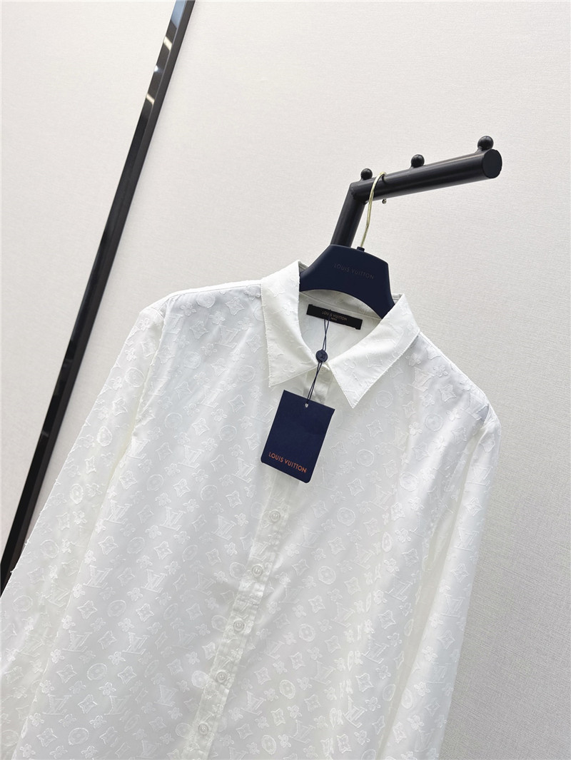 l0vis Vvtt0n lv loose shirt + umbrella skirt suit replica clothes
