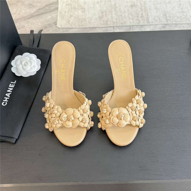 Ch**el camellia heels mules beige