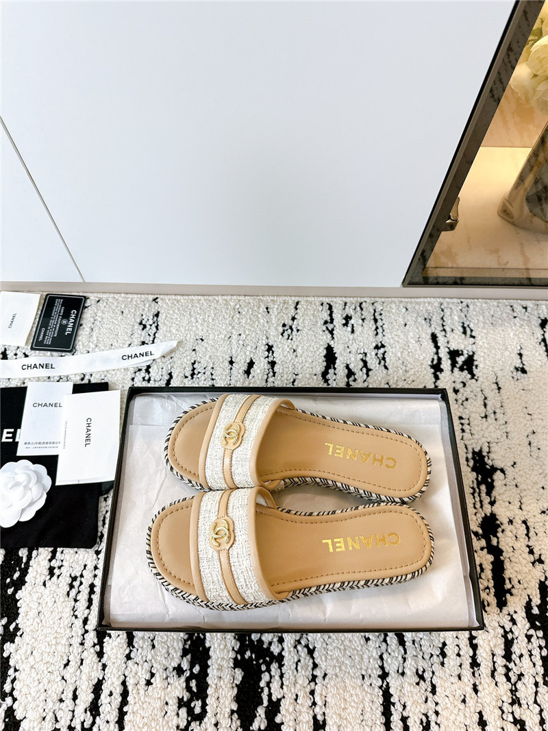 ch**el velcro lazy slippers Marg*e1a replica shoes