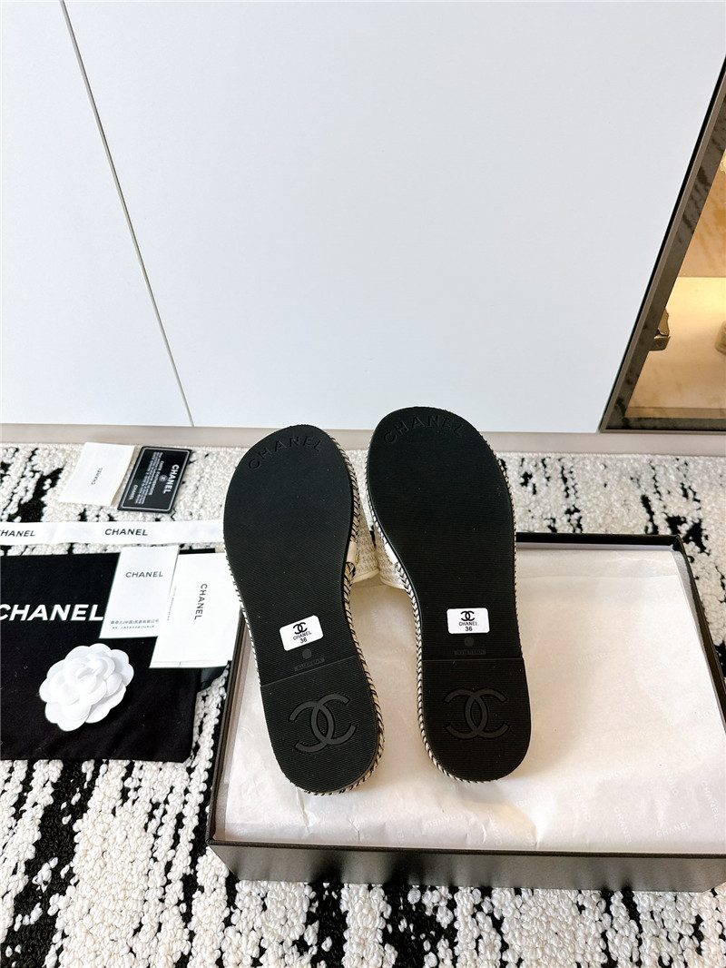 Ch**el tweed white calfskin slippers