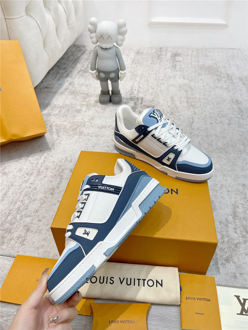 l0vis Vvtt0n blue and white sneakers for women