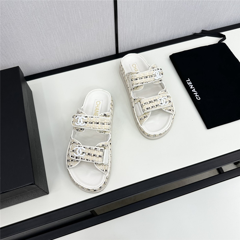 Ch**el grained tweed velcro slides white