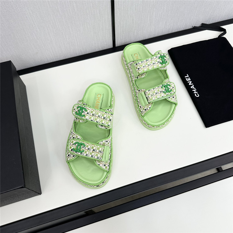 Ch**el grained tweed velcro slides in green