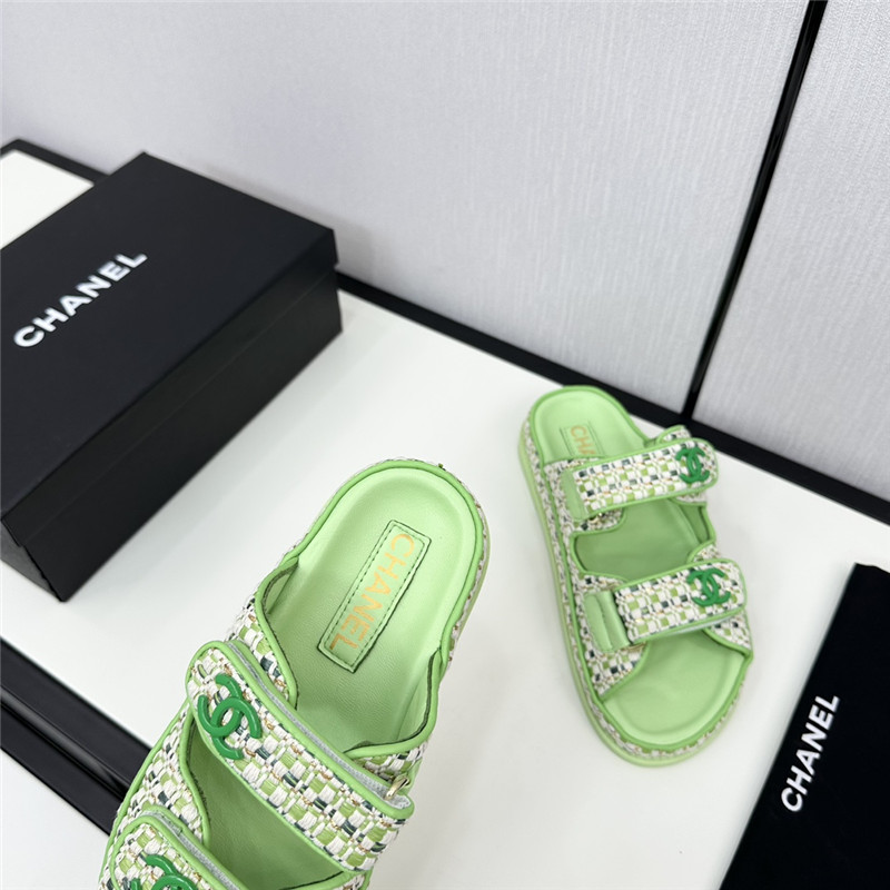 Ch**el grained tweed velcro slides in green